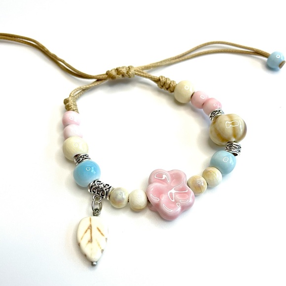Multicolor Beaded Bracelet with Heart Charm - Picture 1 of 3